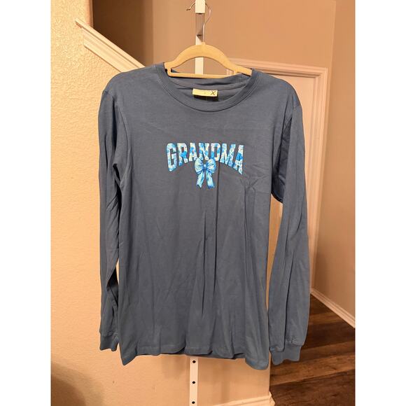 Simply Southern Tops - Simply Southern Grandma Long sleeve Tee Size Small